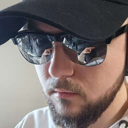 A profile image of Dev Percé