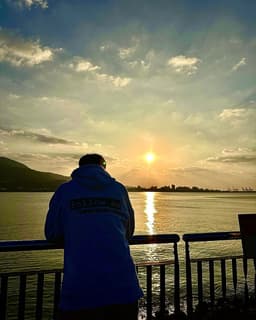 A profile image of NokNok_09