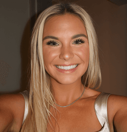 A profile image of Kate Noel