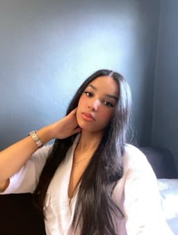 A profile image of Lisa Gordon