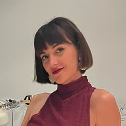 A profile image of Creative