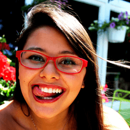 A profile image of Annieme