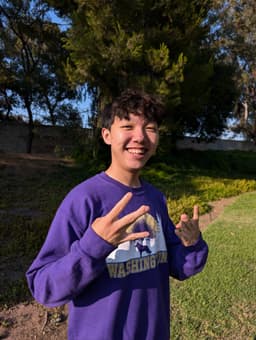 A profile image of AndrewChen