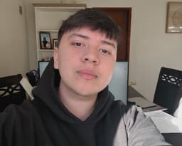 A profile image of Amaro