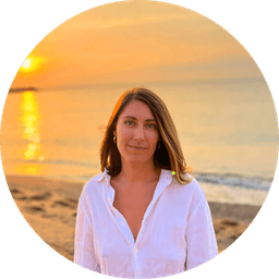 A profile image of coaching with rachel