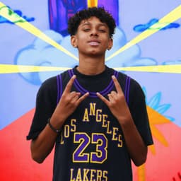 A profile image of Maïzon