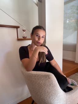 A profile image of Laura Luís