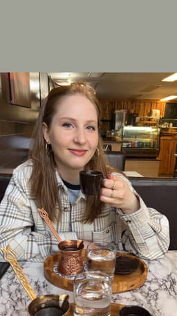 A profile image of Kim