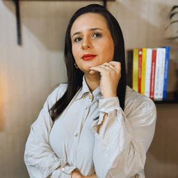 A profile image of Bruna Santos Gerencie