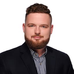 A profile image of Ryan Steven