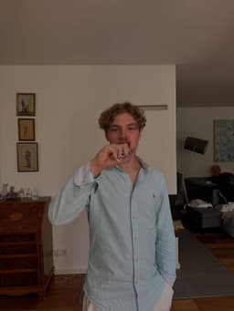 A profile image of Milovsch