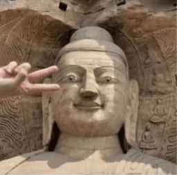 A profile image of Thomas