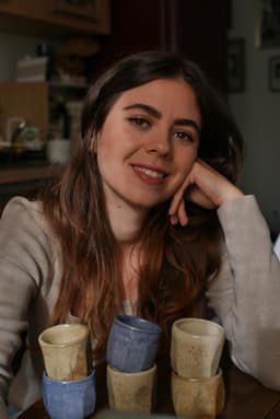 A profile image of Léa Louise