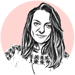 A profile image of Mona | ManagerHacks