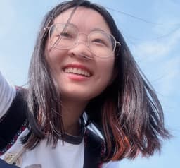 A profile image of Meri