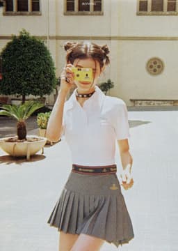 A profile image of Helen