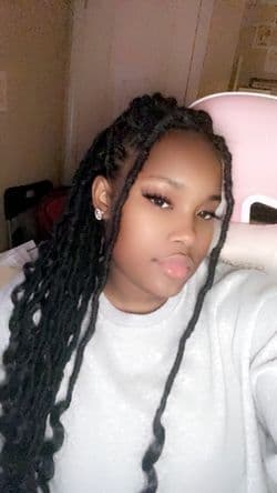 A profile image of Balenci