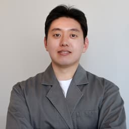 A profile image of Floffie