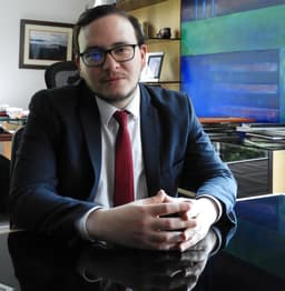 A profile image of Marcos - Saber Investigar