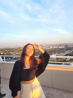 A profile image of Fernanda Pantaleão