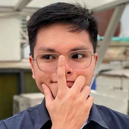 A profile image of Carl Kho