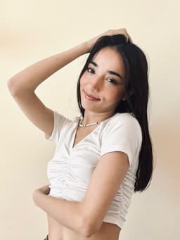 A profile image of Naz Robayo