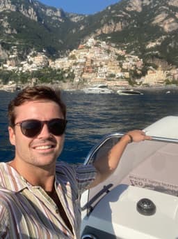 A profile image of webmoz.ai