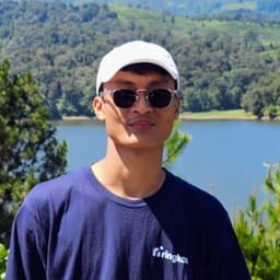 A profile image of Darwin Prayoga