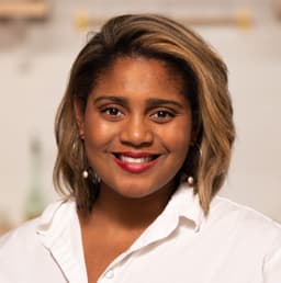 A profile image of Sherisse' MacGregor