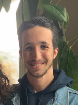 A profile image of Ethan Zaruba Walker