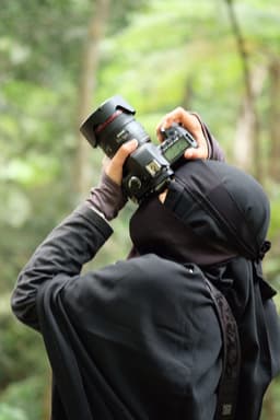 A profile image of Riana Ambarsari