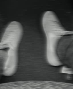 A profile image of Lu