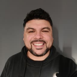 A profile image of Plantillas de Nicolás Fellay