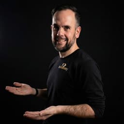 A profile image of Edu Salado