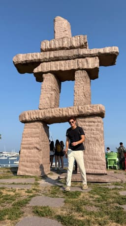 A profile image of damianmed._