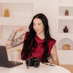 A profile image of Dayera Creative