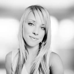 A profile image of Steph | MySelfGrowthTools