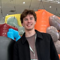 A profile image of Miles Dobrenski