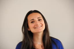 A profile image of Laura KESSAS