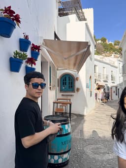 A profile image of 찰나의미학