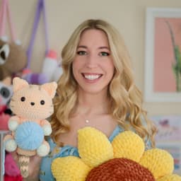 A profile image of Wonder Crochet