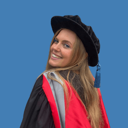 A profile image of Dr. Margo Reynolds