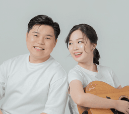 A profile image of WhereWereWee