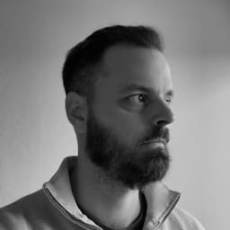 A profile image of uxkostas