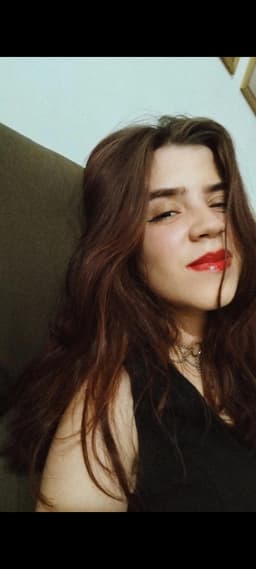 A profile image of Viviane