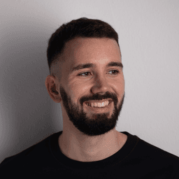 A profile image of Luka