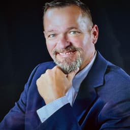 A profile image of Punch List Media