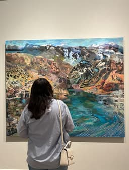 A profile image of avalified