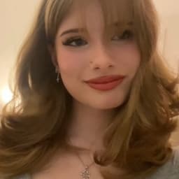 A profile image of aphhh 🪽