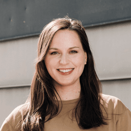 A profile image of Rebecca Mohn